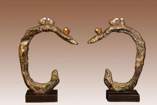 軟裝家居中的點(diǎn)睛之筆 樹(shù)脂工藝品設(shè)計(jì)的藝術(shù)與選擇